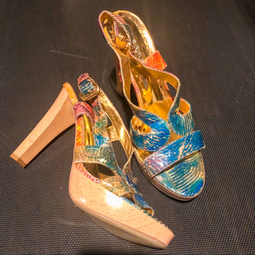 super cute, thick heel, barely worn BCBGirl Heels!
